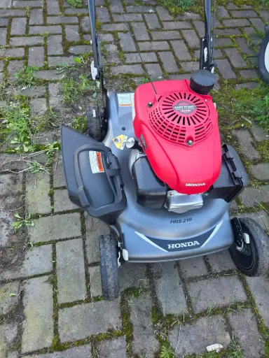 [USED] Lawnmower HRS216 HONDA